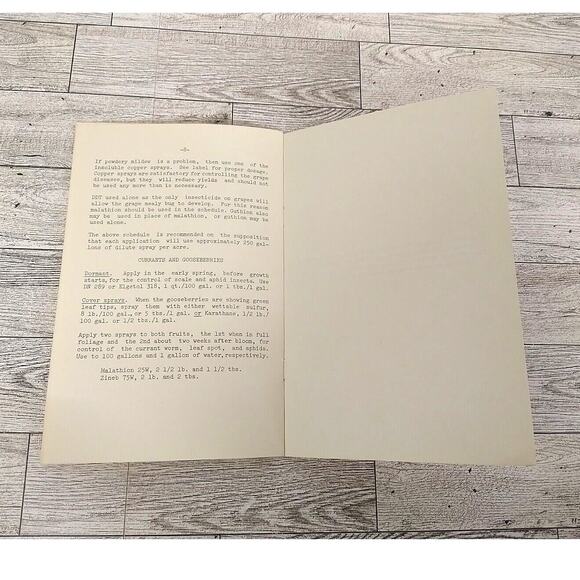 Pest Control Guide Fruit - University Illinois Ag Extension Leaflet 4 - Vtg 1965 - Picture 8 of 8